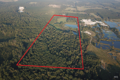 160+/- acres with ponds and 4-bedroom 2-bathroom home