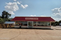 Commercial Property in Sunflower County at 511 Highway 82 West in Indianola, MS