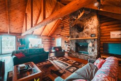 Remote Fishing & Hunting Lodge & Cabins