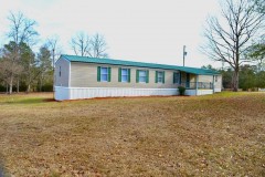 Mobile Home in the Country on 3 Acres for Sale