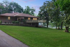 Peaceful Hideaway on 16.5-acres Overlooking Private Lake (16.5 +/- Acres)