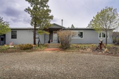 2251834 - Natural Light with Outstanding Valley Views