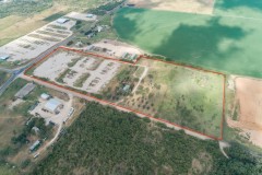 25 +/- Commercial Land - Easy Access to IH 37