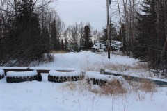 Bring Your Tools! 1.27 Acres with well, septic and barn.